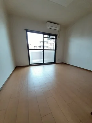 のマンスリーマンション・ウィークリーマンション「Ｃｉｔｙ　Ｌｉｆｅ　ＫＡＫＵ 407・洋室(No.1267396)」メイン画像