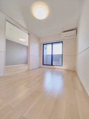 宇島駅（福岡県）のマンスリーマンション・ウィークリーマンション「サニー・ブリーズ豊前Ｂ 202・洋室(No.1267417)」メイン画像