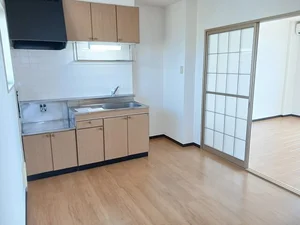 鈴鹿市のマンスリーマンション・ウィークリーマンション「ソレアードＫ２ 202・洋室(No.1267460)」メイン画像