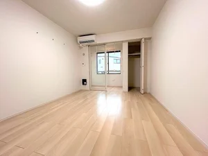 和多田駅（佐賀県）のマンスリーマンション・ウィークリーマンション「サニーガーデン　Ｈ 102・洋室(No.1267527)」メイン画像