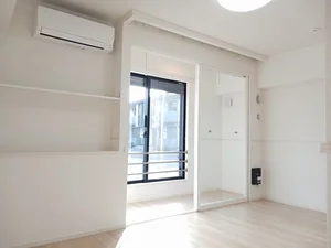 のマンスリーマンション・ウィークリーマンション「プロムナードドゥソレイユＮＫ 103・洋室(No.1267575)」メイン画像