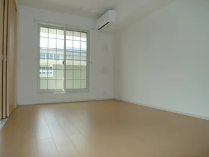 のマンスリーマンション・ウィークリーマンション「サウス　クレストⅡ 201・洋室(No.1267591)」メイン画像