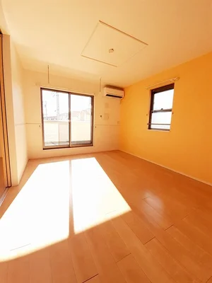 のマンスリーマンション・ウィークリーマンション「ノーヴァⅢ 202・洋室(No.1267615)」メイン画像