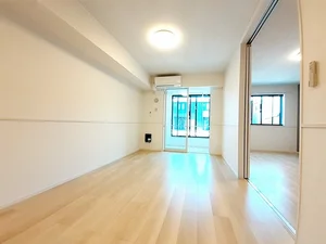 岐阜県のマンスリーマンション・ウィークリーマンション「アルドーレⅠ 102・洋室(No.1267665)」メイン画像