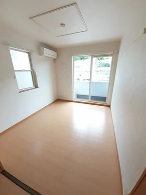 新居浜市のマンスリーマンション・ウィークリーマンション「グラン・すずかぜの丘Ｂ 103・洋室(No.1267706)」メイン画像