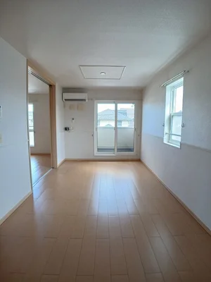 のマンスリーマンション・ウィークリーマンション「ウエスト　ヴィラ 201・洋室(No.1267719)」メイン画像