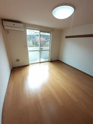 のマンスリーマンション・ウィークリーマンション「エスボワール新迫 107・洋室(No.1267739)」メイン画像