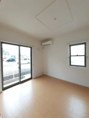 のマンスリーマンション・ウィークリーマンション「ストロベリーガーデンＢ 103・洋室(No.1267809)」メイン画像