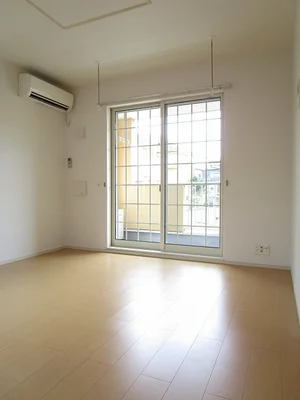 のマンスリーマンション・ウィークリーマンション「セレーノ　Ⅰ 102・洋室(No.1268004)」メイン画像