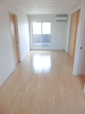 のマンスリーマンション・ウィークリーマンション「ア・ラ・モード中撫川Ⅱ 202・洋室(No.1268114)」メイン画像