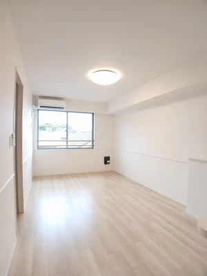 広島文化学園大学坂キャンパス周辺のマンスリーマンション・ウィークリーマンション「レーヴ旭Ⅰ 303・洋室(No.1268129)」メイン画像