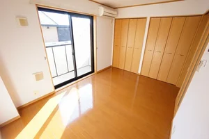 のマンスリーマンション・ウィークリーマンション「ピソ　アイリス 101・洋室(No.1268134)」メイン画像