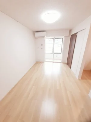 のマンスリーマンション・ウィークリーマンション「ベル　コルソ 103・洋室(No.1268379)」メイン画像