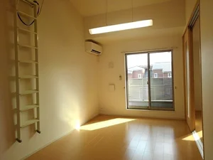 神奈川県のマンスリーマンション・ウィークリーマンション「ウイステェリアⅢ 203・洋室(No.1268987)」メイン画像