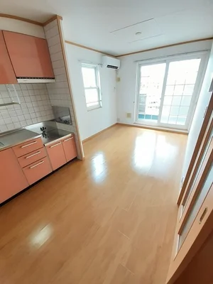 のマンスリーマンション・ウィークリーマンション「メゾン　ド　ヌーヴェルバーグ 201・洋室(No.1269001)」メイン画像