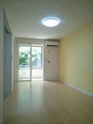 富山市のマンスリーマンション・ウィークリーマンション「スマイル　エビス 102・洋室(No.1269027)」メイン画像