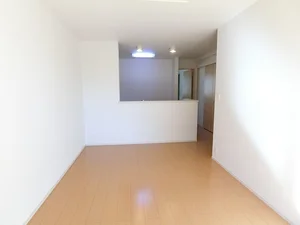 岐阜県のマンスリーマンション・ウィークリーマンション「グラン　ソレイユⅠ 101・洋室(No.1269037)」メイン画像