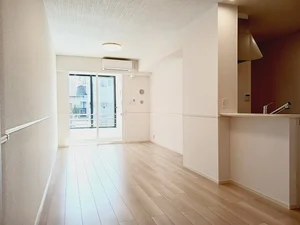 松波総合病院周辺のマンスリーマンション・ウィークリーマンション「マーレ　ランペルージＤ 103・洋室(No.1269067)」メイン画像