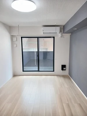 三重県の大東建託リーシング株式会社のマンスリーマンション・ウィークリーマンション「ヒカルサ四日市中部ウエスト 205・洋室(No.1269117)」メイン画像