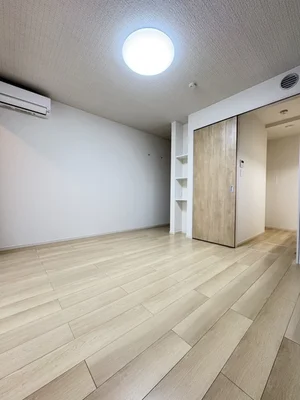 のマンスリーマンション・ウィークリーマンション「リバーサイドシトラス 101・洋室(No.1269182)」メイン画像