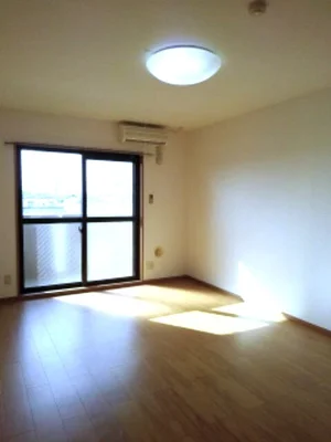 香川県のマンスリーマンション・ウィークリーマンション「サンライズ宮川 305・洋室(No.1269229)」メイン画像