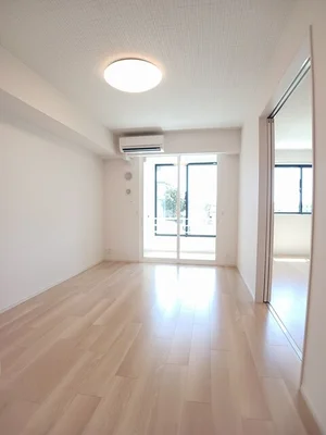 広島県のマンスリーマンション・ウィークリーマンション「スカイメゾン 102・洋室(No.1269274)」メイン画像