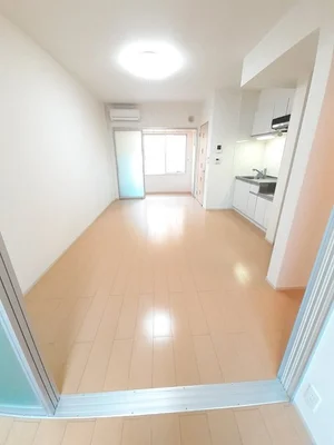 下松駅（山口県）のマンスリーマンション・ウィークリーマンション「カーサ・ドマーニ 102・洋室(No.1269279)」メイン画像