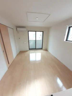 長府駅（山口県）のマンスリーマンション・ウィークリーマンション「メイ・ウインズ 101・洋室(No.1269291)」メイン画像