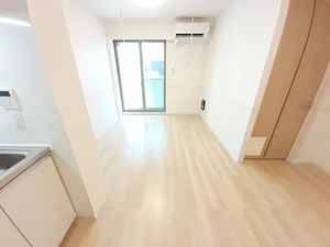 のマンスリーマンション・ウィークリーマンション「ジョリ　ファミーユ 103・洋室(No.1269385)」メイン画像