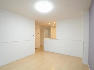 のマンスリーマンション・ウィークリーマンション「ボヌールＫＭ　Ｃ 105・洋室(No.1269433)」メイン画像