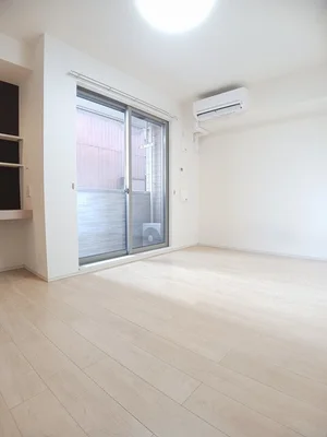 のマンスリーマンション・ウィークリーマンション「ドゥース　レシ　Ｂ 102・洋室(No.1269577)」メイン画像