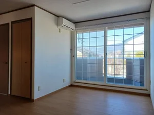 国母駅（山梨県）のマンスリーマンション・ウィークリーマンション「メゾンユウキ 202・洋室(No.1269964)」メイン画像