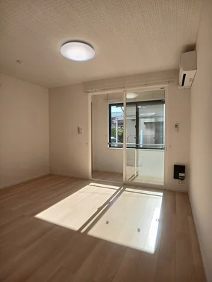 のマンスリーマンション・ウィークリーマンション「Ｄｅｎｂｅ塩津Ⅰ 101・洋室(No.1270008)」メイン画像