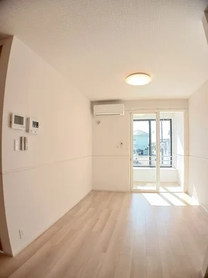 のマンスリーマンション・ウィークリーマンション「メゾン　ソレイユ 101・洋室(No.1270087)」メイン画像