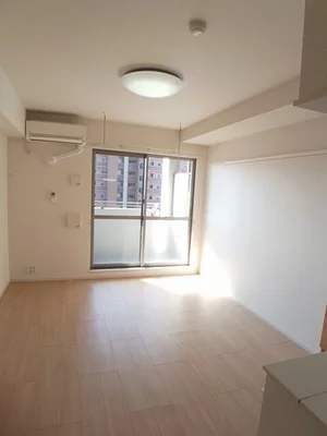 岡山県のマンスリーマンション・ウィークリーマンション「サンリットⅢ 703・洋室(No.1270156)」メイン画像