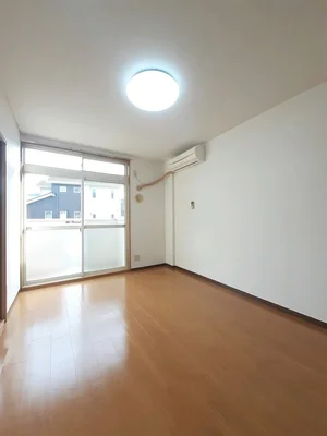 のマンスリーマンション・ウィークリーマンション「メゾン・フルール 102・洋室(No.1270159)」メイン画像