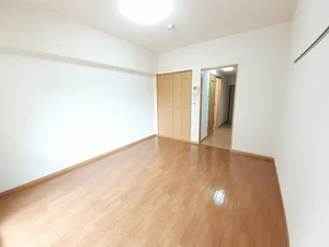 広島市のマンスリーマンション・ウィークリーマンション「アヴニール東雲 102・洋室(No.1270176)」メイン画像