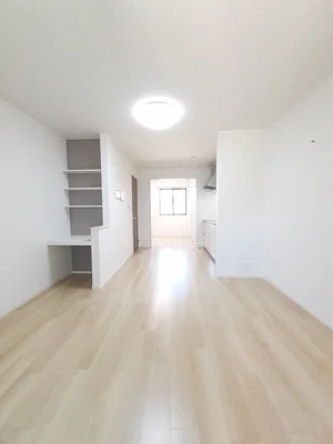 のマンスリーマンション・ウィークリーマンション「エヴァファースト 102・洋室(No.1270467)」メイン画像