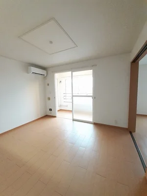 のマンスリーマンション・ウィークリーマンション「セントラル　ハーモニーⅡ 202・洋室(No.1270548)」メイン画像