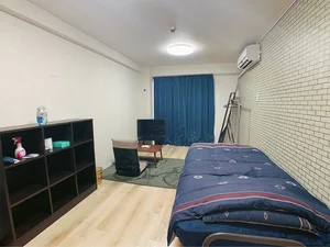 のマンスリーマンション・ウィークリーマンション「「新大阪駅」出口すぐ｜ゆったり9帖の間取り(No.1270551)」メイン画像