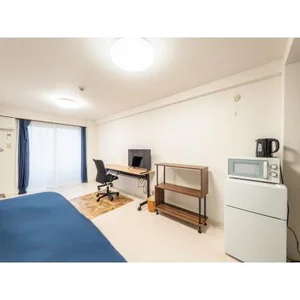 のマンスリーマンション・ウィークリーマンション「「新大阪駅」出口すぐ｜ゆったり9帖の間取りⅢ(No.1270556)」メイン画像