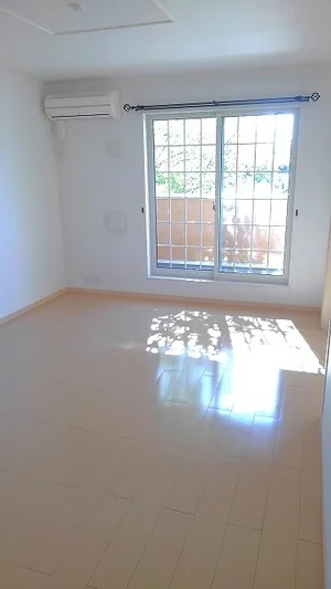 のマンスリーマンション・ウィークリーマンション「プリ－トカ－サ内浜Ⅲ 201・洋室(No.1270924)」メイン画像