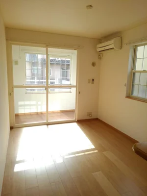 のマンスリーマンション・ウィークリーマンション「デルニエ　シュマンⅠ 101・洋室(No.1270968)」メイン画像