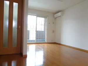 せきてらす前駅（岐阜県）のマンスリーマンション・ウィークリーマンション「ボンボニエールＣ棟 101・洋室(No.1270992)」メイン画像