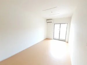 のマンスリーマンション・ウィークリーマンション「Ｃａｓａ　Ｂｒｅｅｚｅ 103・洋室(No.1271061)」メイン画像