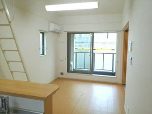 のマンスリーマンション・ウィークリーマンション「イースト　Ⅰ 201・洋室(No.1271097)」メイン画像