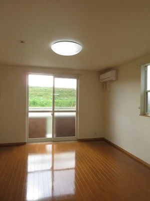 愛媛県のマンスリーマンション・ウィークリーマンション「ボヌール・Ｋ　Ｂ 105・洋室(No.1271172)」メイン画像