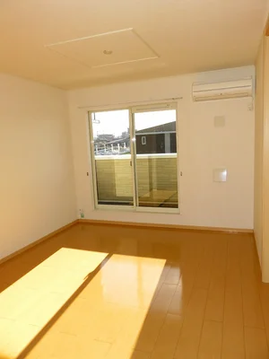 中津市立中津市民病院周辺のマンスリーマンション・ウィークリーマンション「グラース・ベルＣ 202・洋室(No.1271255)」メイン画像