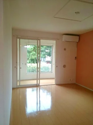 のマンスリーマンション・ウィークリーマンション「Ｓｃｈｏｎ　Ｂｌｕｍｅ 105・洋室(No.1271305)」メイン画像