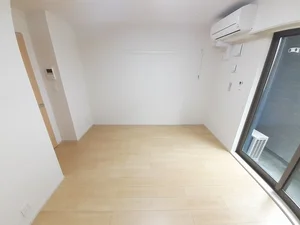 のマンスリーマンション・ウィークリーマンション「グランディア　矢田 101・洋室(No.1271353)」メイン画像